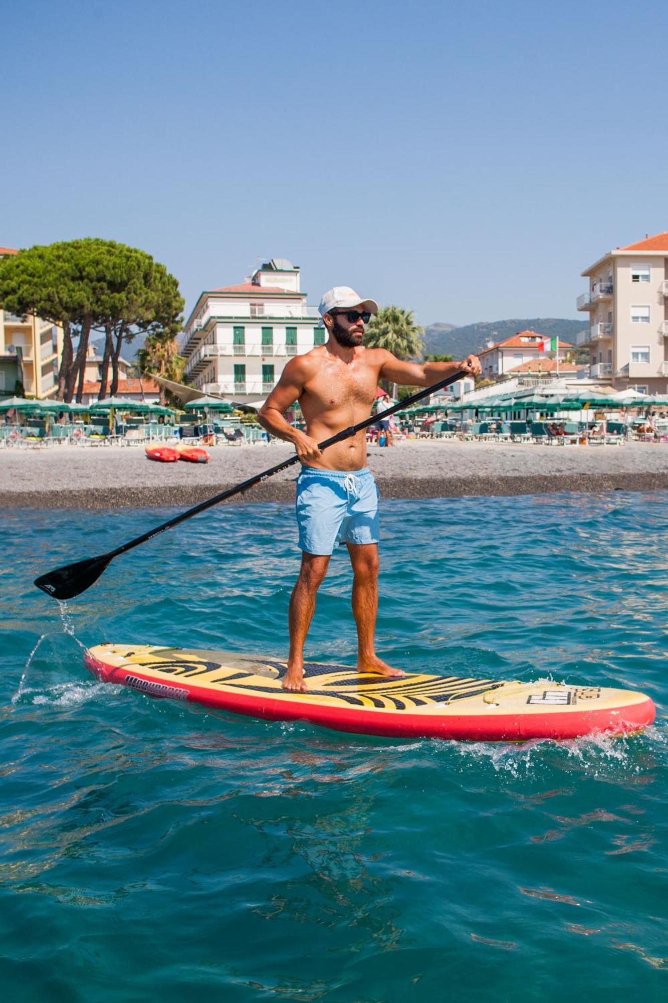 Hotel Gabriella Diano Marina Kültér fotó